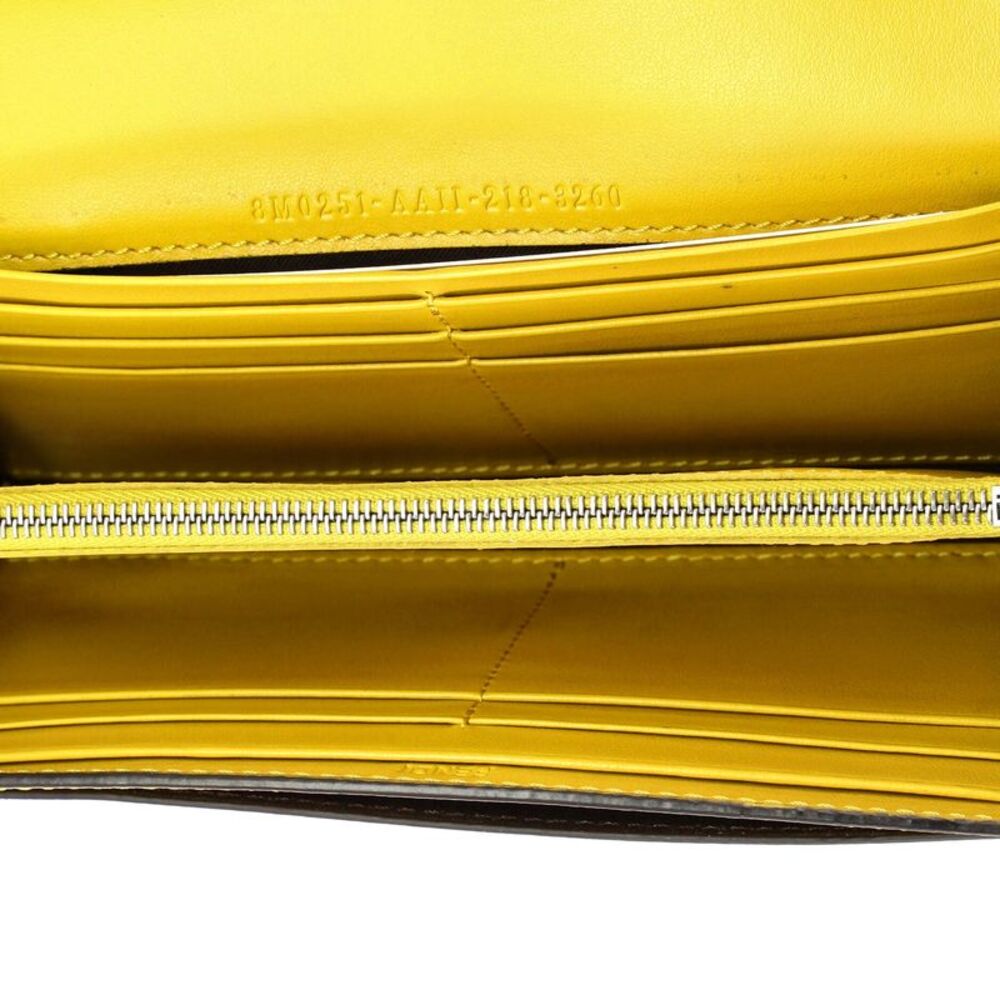 Fendi Continental Envelope Wallet Leather with Zucca Embossed Detail - Picture 5 of 9